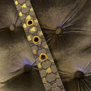 ***SOLD***Gucci belt with gold metallic bumblebees